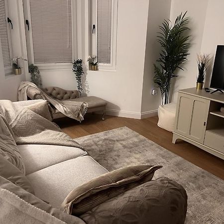 Gorgeous 2 Floor 3 Bed Apartment St Leonards-on-Sea المظهر الخارجي الصورة
